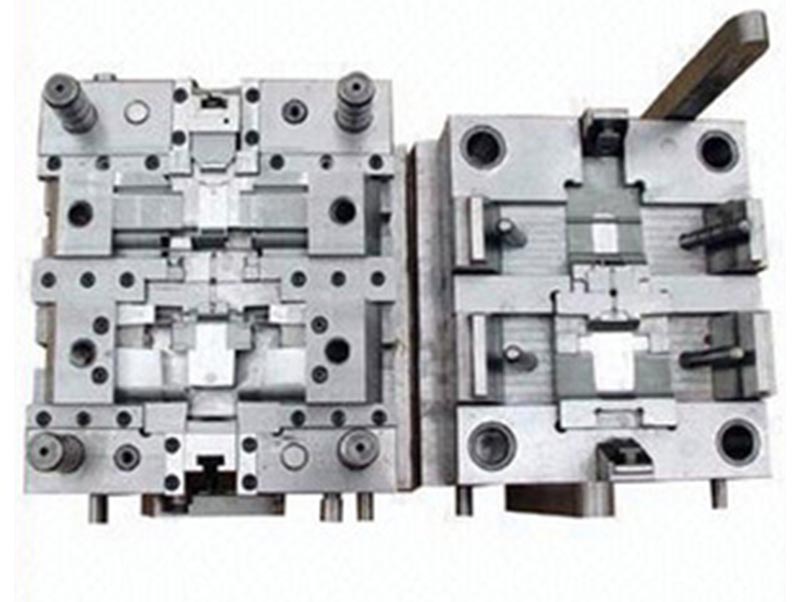 沁阳精密塑料模-07